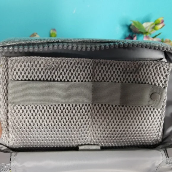 Dagne Dover Arlo Tech Pouch Large Heather Gray - Picture 12 of 16